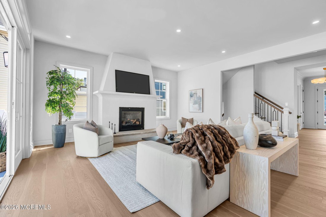 House in Asbury Park, New Jersey, United States 4 - 17539637