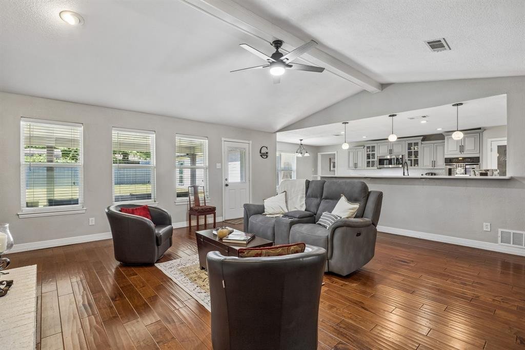 House in Garland, Texas, United States 4 - 18567269