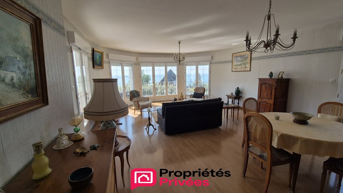 Villa in Gambetta, Boulogne-sur-Mer, France 1 - 18567986