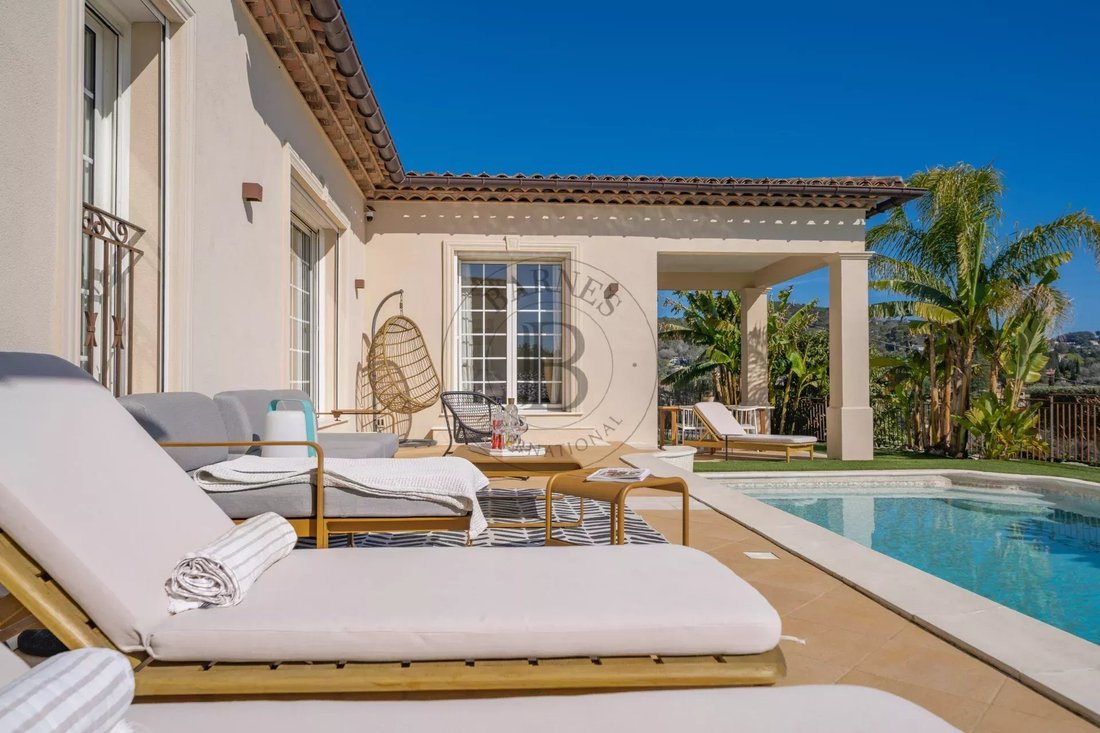 Villa in Mougins, Provence-Alpes-Côte d'Azur, France 4 - 17450576