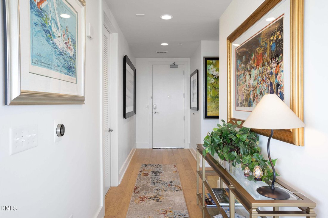 Condo in Durham, North Carolina, United States 5 - 18571555