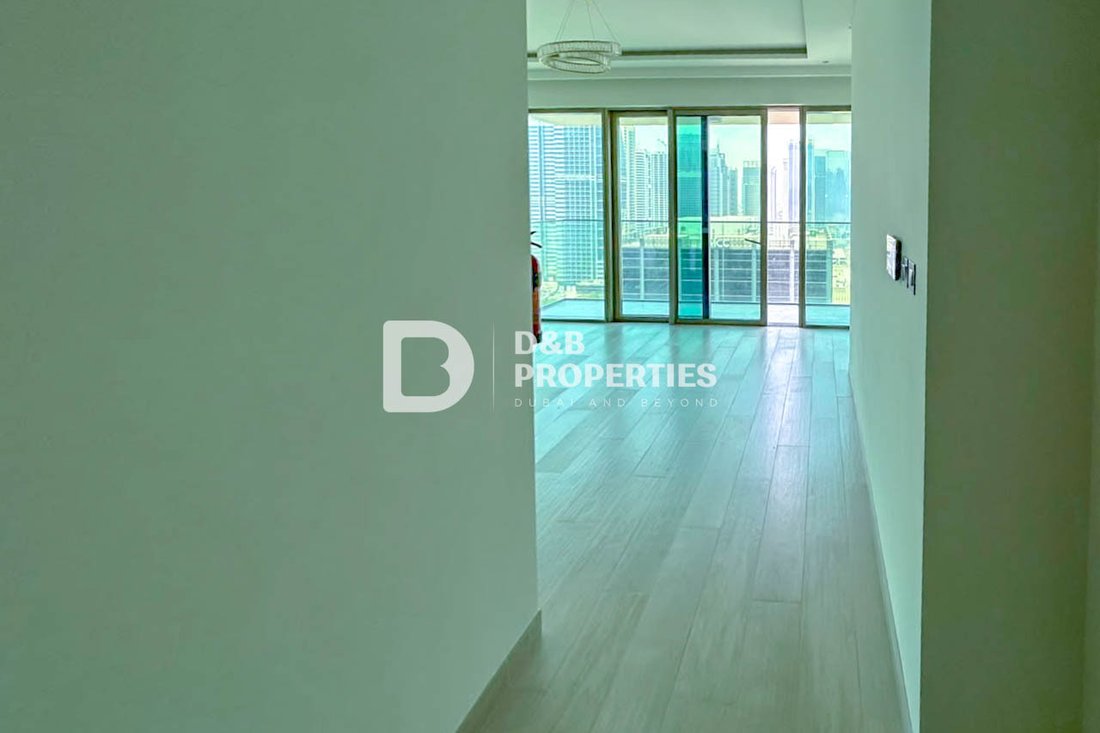 Apartment in JLT / Jumeirah Lakes Towers, Dubai, United Arab Emirates 3 - 18573215