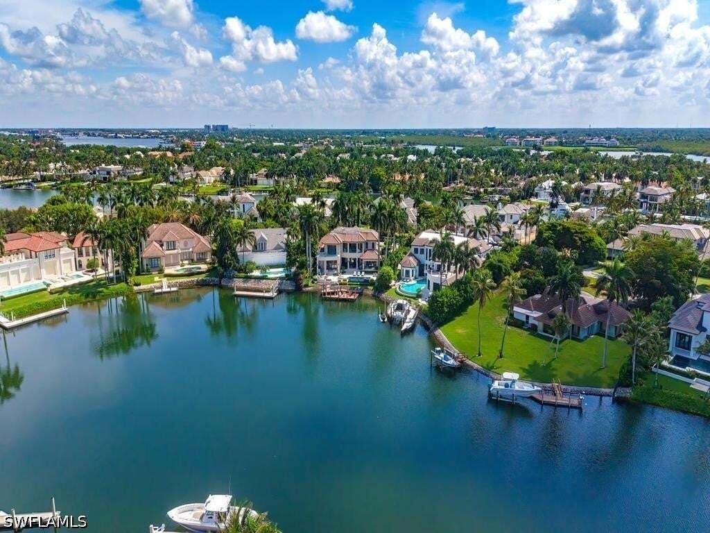 House in Naples, Florida, United States 4 - 18570551