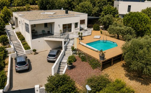 Villa a Baliste, Narbona, Francia 1