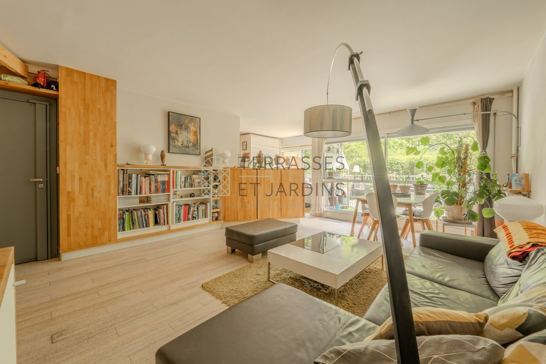Apartment in Palais Royal, Paris 1er Arrondissement, Paris 4 - 18573147