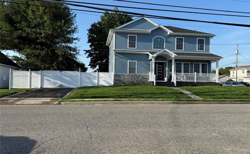Maison à Bethpage, État de New York, États-Unis 1
