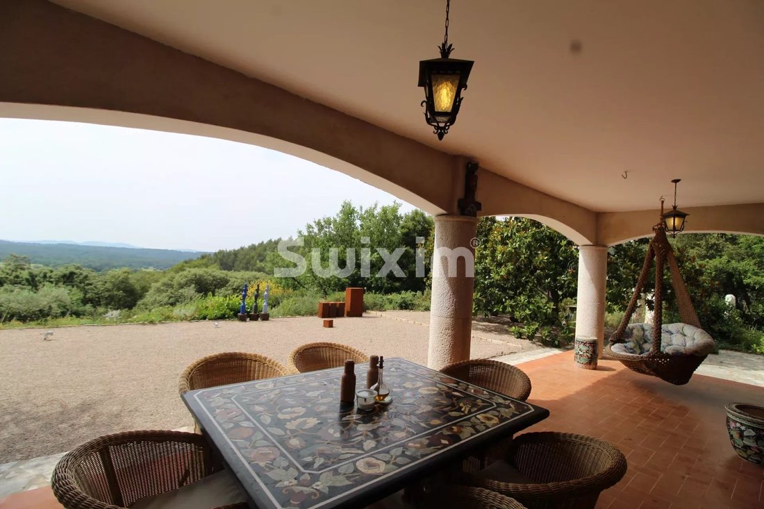 Villa in Centre Ancien, Draguignan, France 5 - 18573425