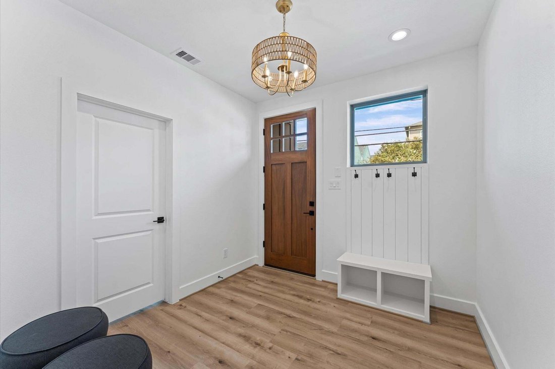 House in Houston, Texas, United States 4 - 18567659