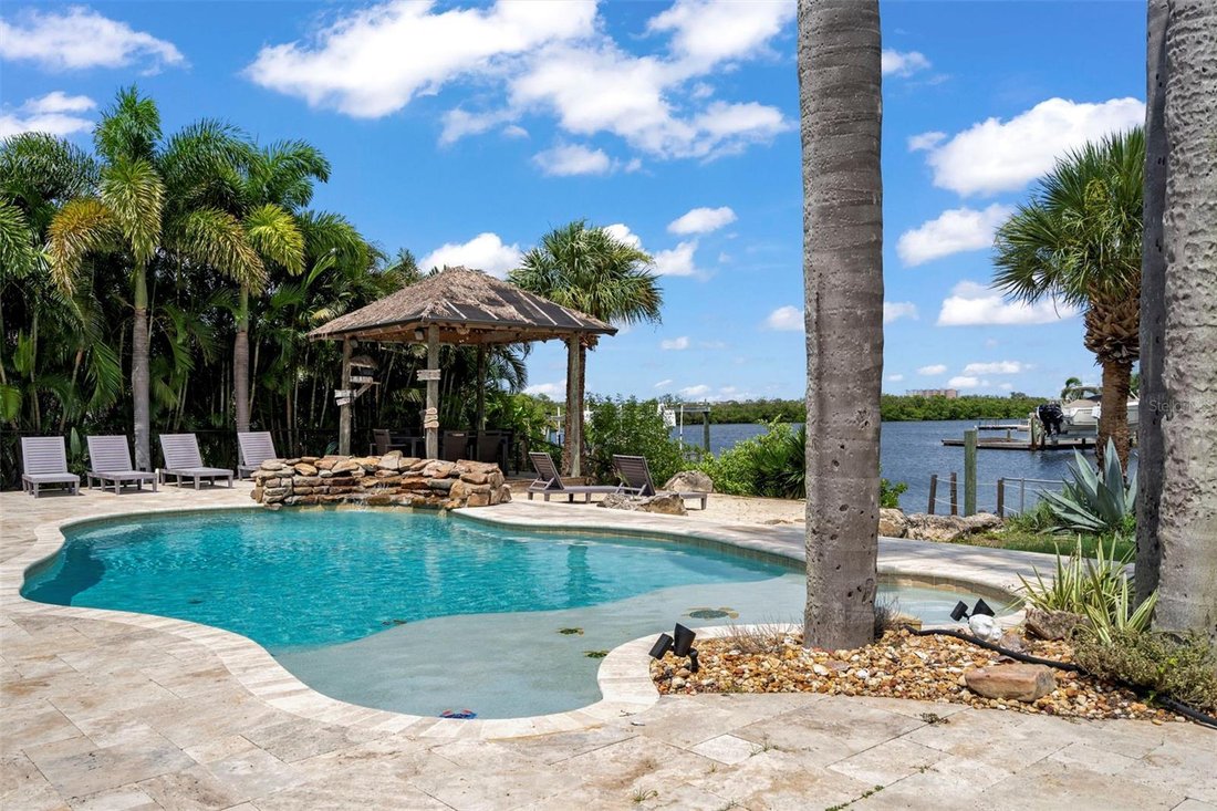 House in New Port Richey, Florida, United States 4 - 18568843