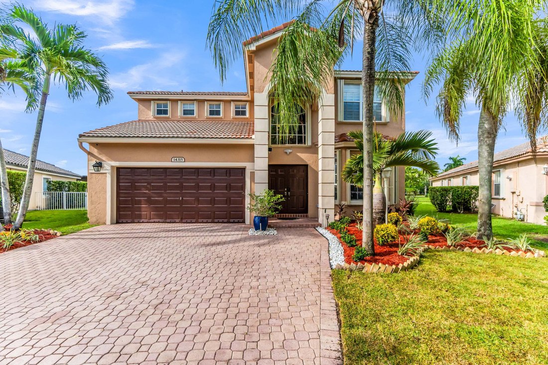 House in Pembroke Pines, Florida, United States 1 - 18569014