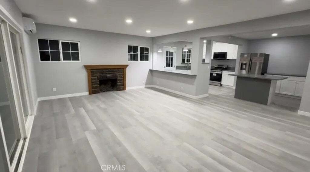 House in Orange, California, United States 3 - 18570743