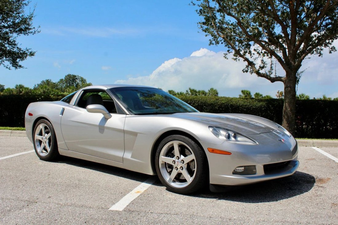 Coupe in Sarasota, FL, United States 4 - 18568157