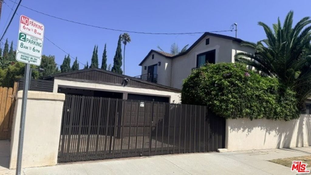 House in Los Angeles, California, United States 5 - 18573079