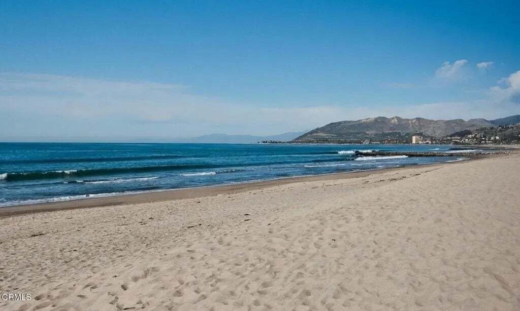 House in Ventura, California, United States 5 - 18569192