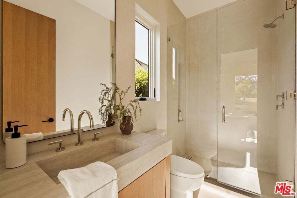 House in Los Angeles, California, United States 5 - 18573112