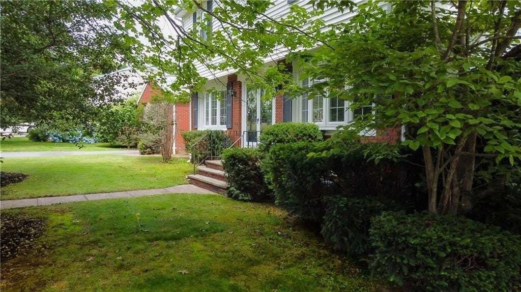 House in Somerset, Massachusetts, United States 4 - 18567142