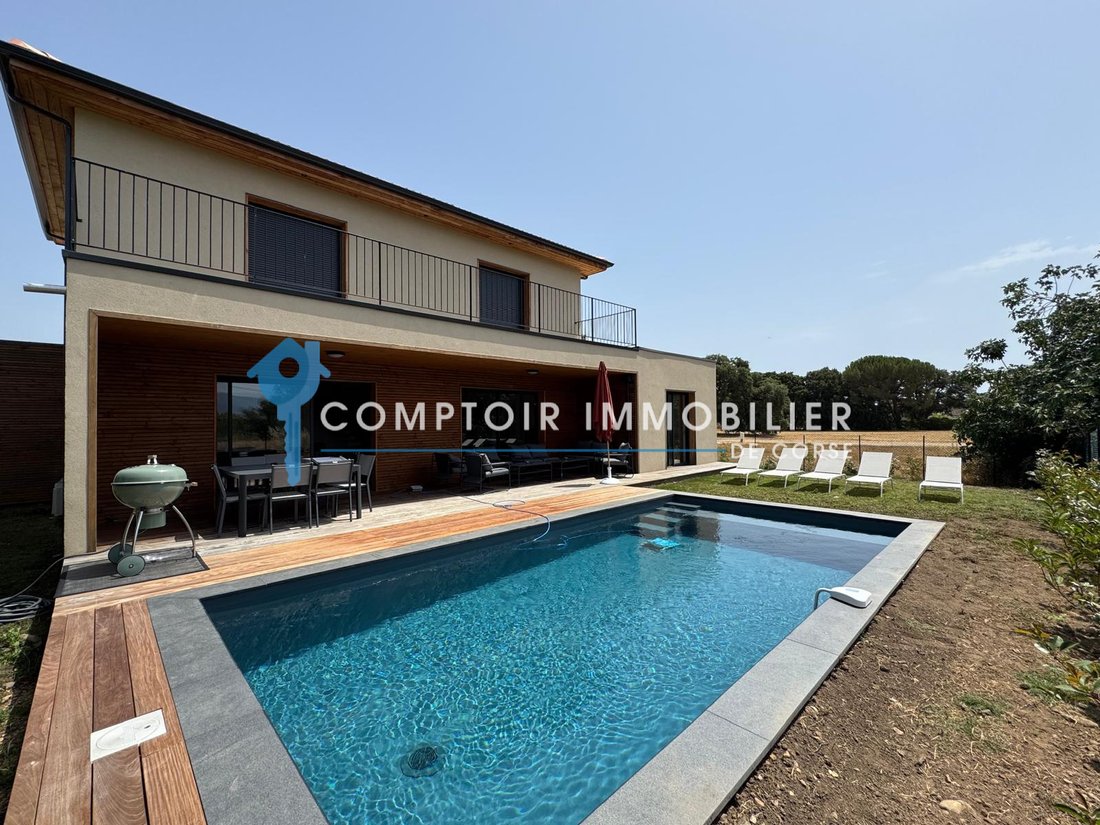 Villa in Ghisonaccia, Corsica, France 2 - 17649519