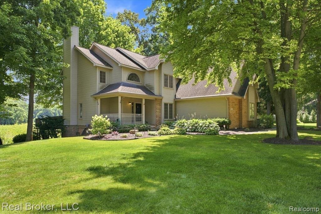 House in Brighton, Michigan, United States 4 - 18564970