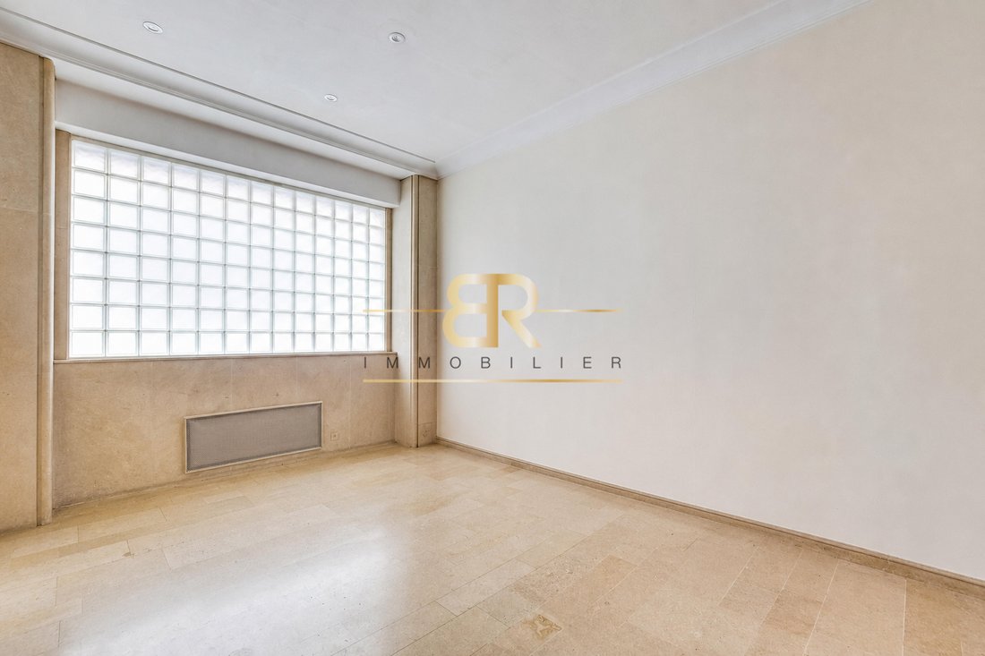 Apartment in Pereire-Malesherbes, Paris 17e Arrondissement, Paris 3 - 18422927