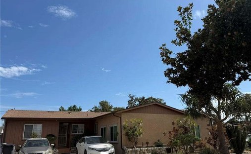 Fullerton, California, United States 1