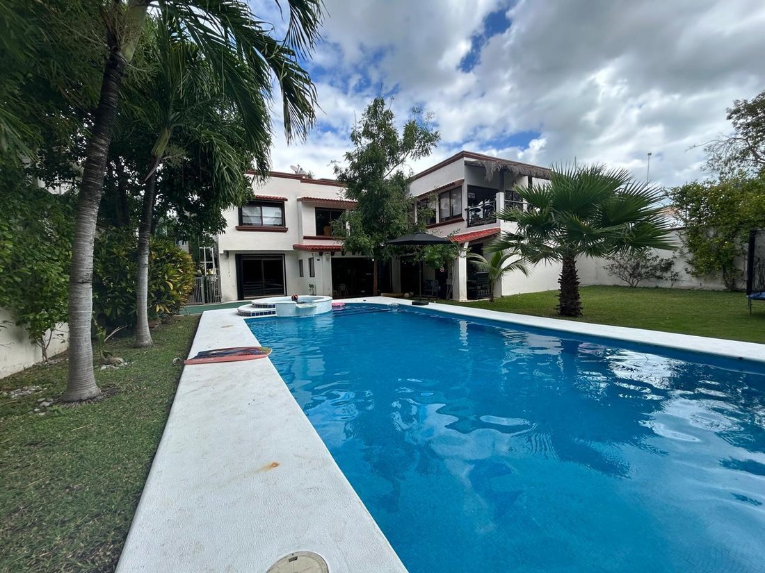 House in Alfredo V. Bonfil, Quintana Roo, Mexico 1 - 18569456