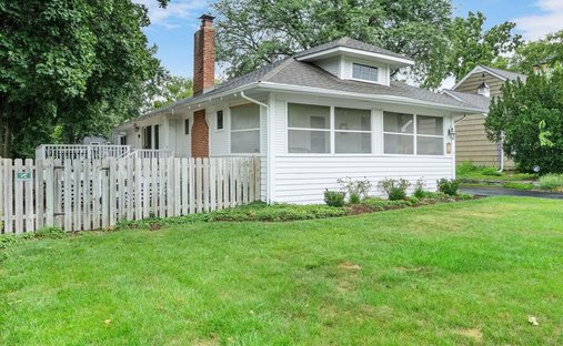 House in Wheaton, Illinois, United States 1