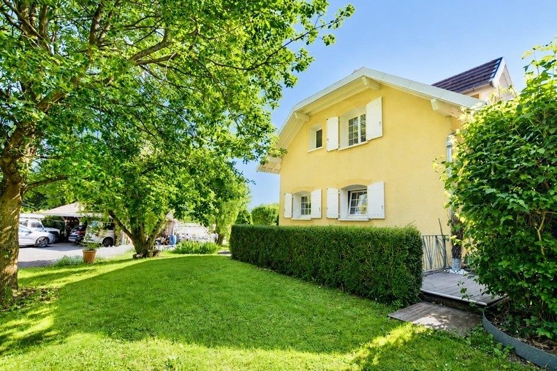 Villa à Bons-en-Chablais, Auvergne-Rhône-Alpes, France 3 - 18569544
