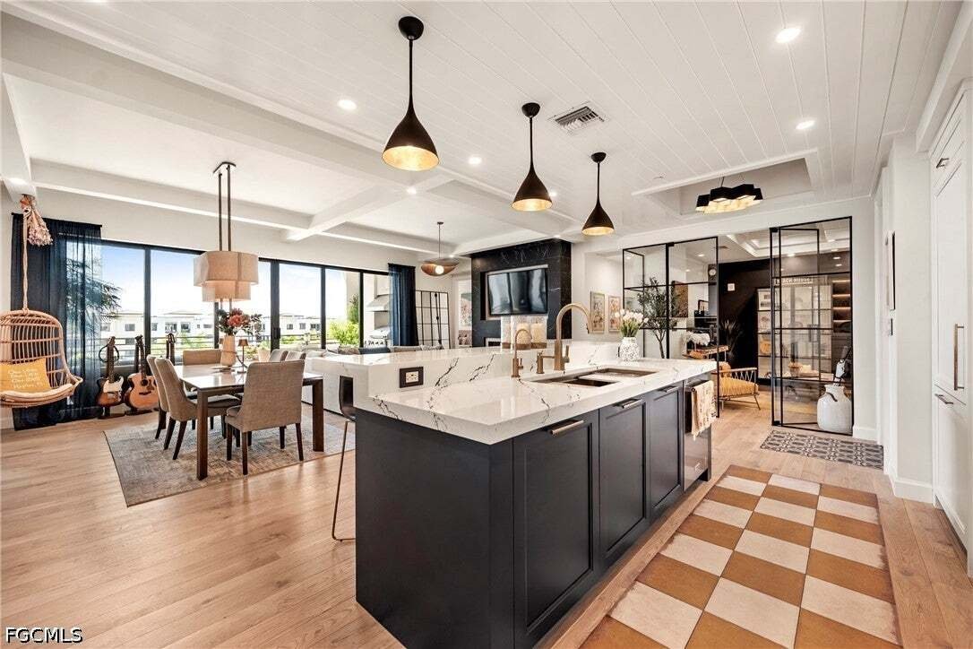 Condo in Naples, Florida, United States 5 - 18570552