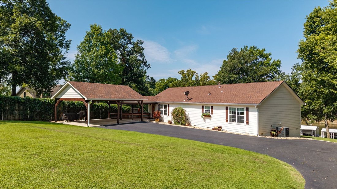 House in Afton, Oklahoma, United States 1 - 18570049