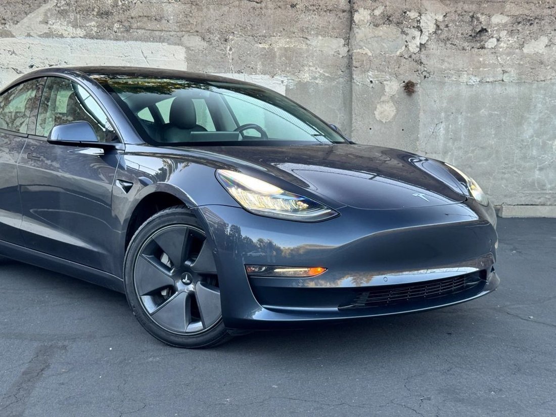 Sedan in Roseville, CA, United States 2 - 18571155