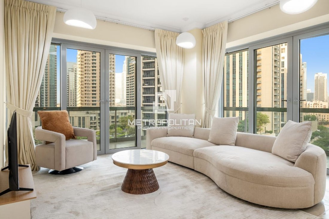 Apartment in Downtown Dubai, Dubai, United Arab Emirates 3 - 18567956