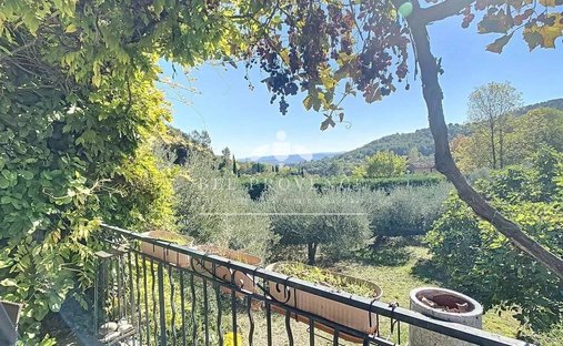 Villa in Cotignac, Provence-Alpes-Côte d'Azur, France 1