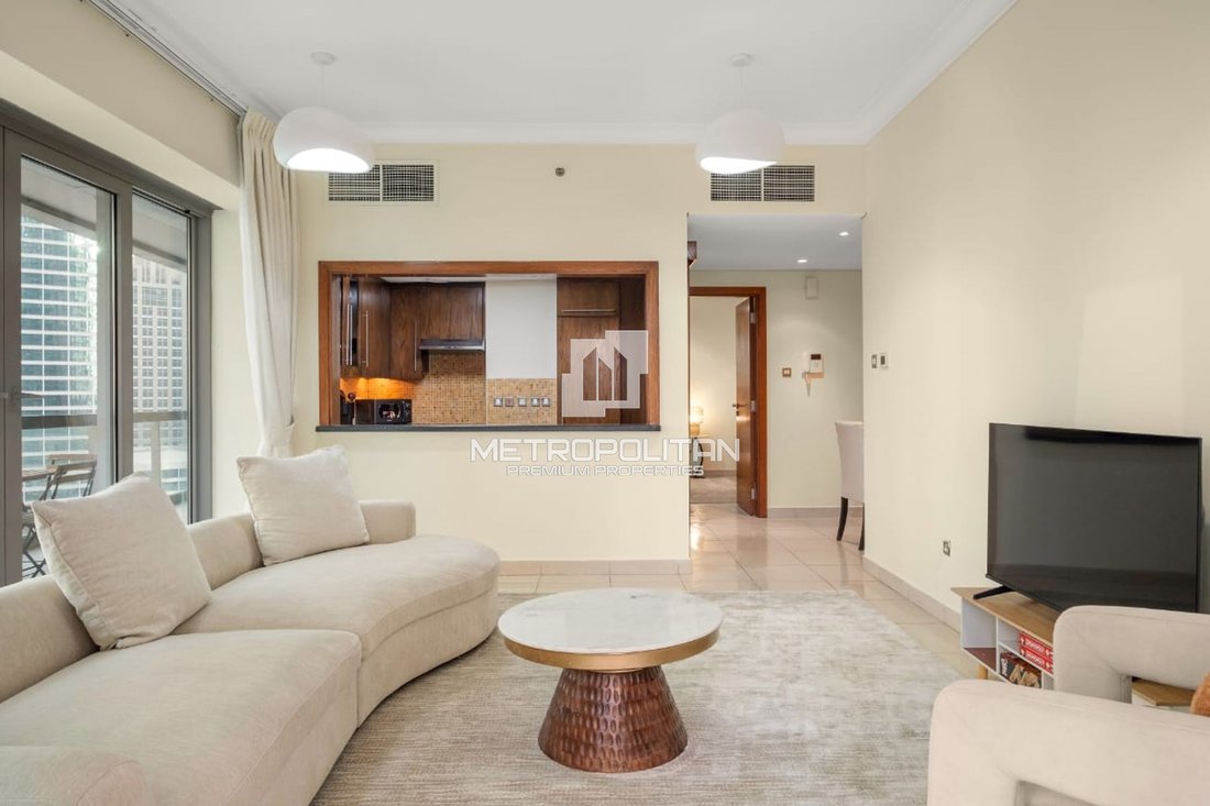 Apartment in Downtown Dubai, Dubai, United Arab Emirates 2 - 18567956