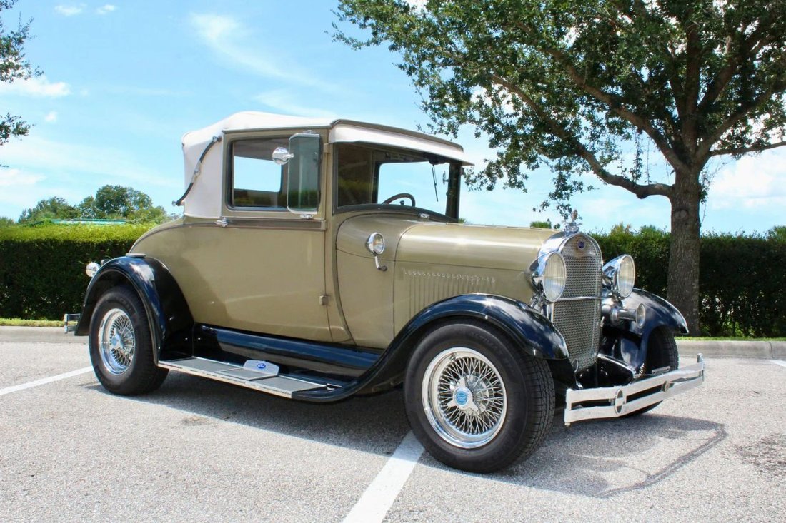 Coupe in Sarasota, FL, United States 4 - 18568208