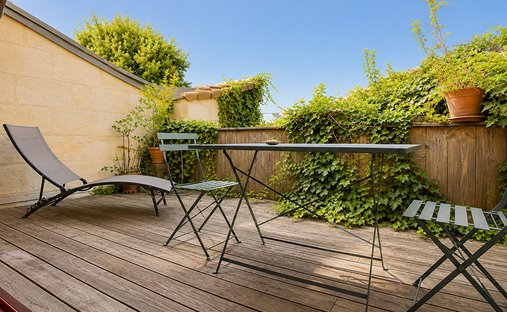 Villa in Capucins-Saint Michel-Nansouty-Saint Genès, Bordeaux, France 1