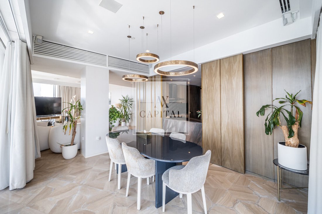 Apartment in Umm Suqeim, Dubai, United Arab Emirates 5 - 18573519