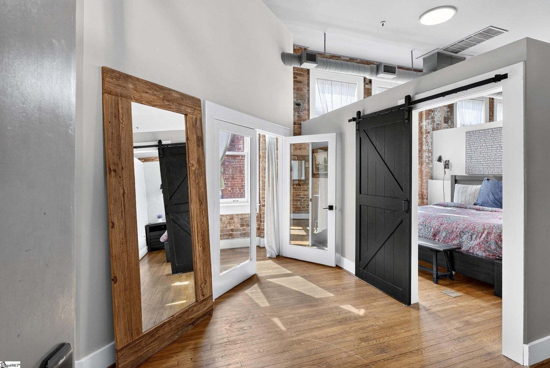 Condo in Greenville, South Carolina, United States 2 - 18572990