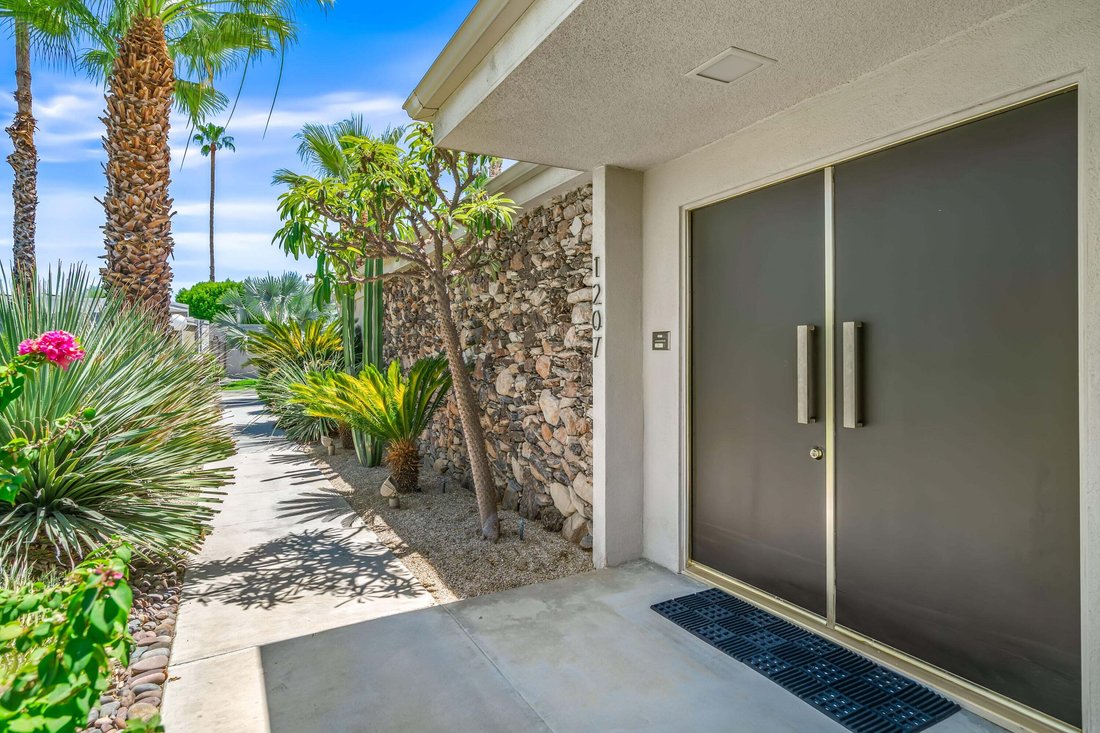 House in Rancho Mirage, California, United States 5 - 18570701