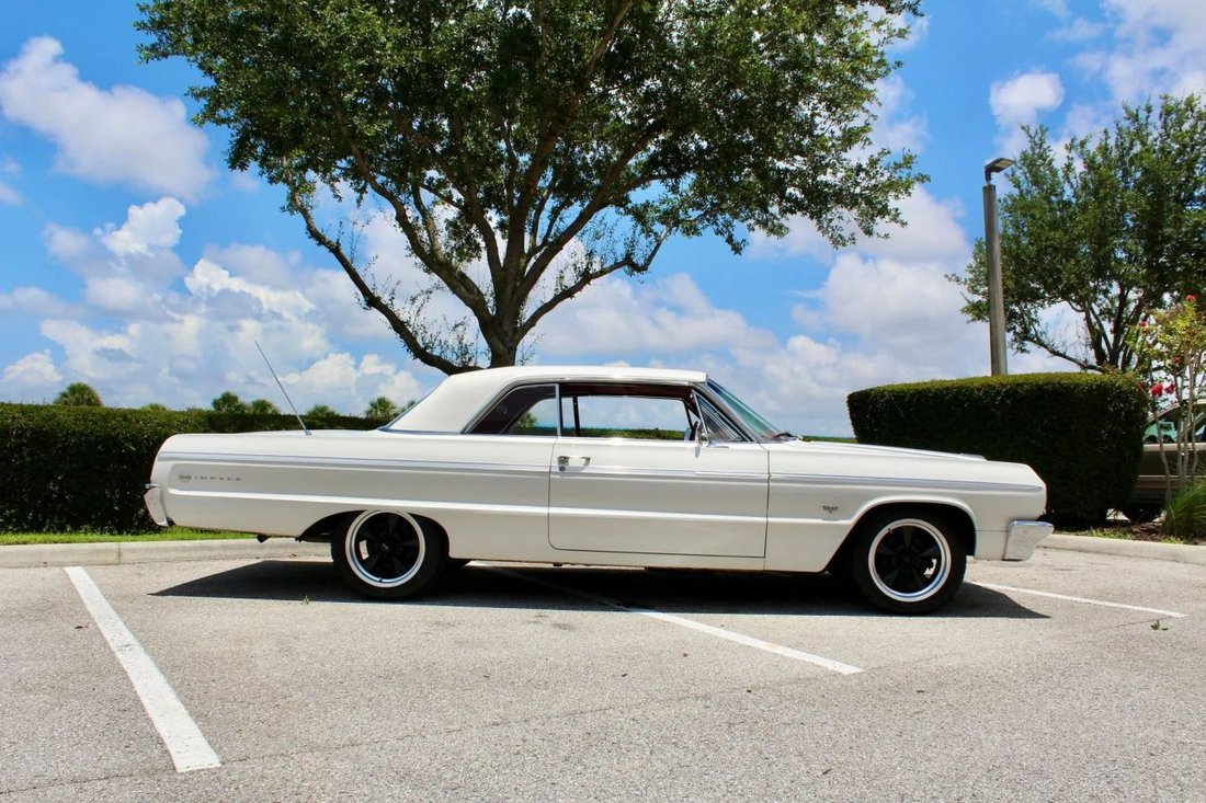 Coupe in Sarasota, FL, United States 2 - 18568151