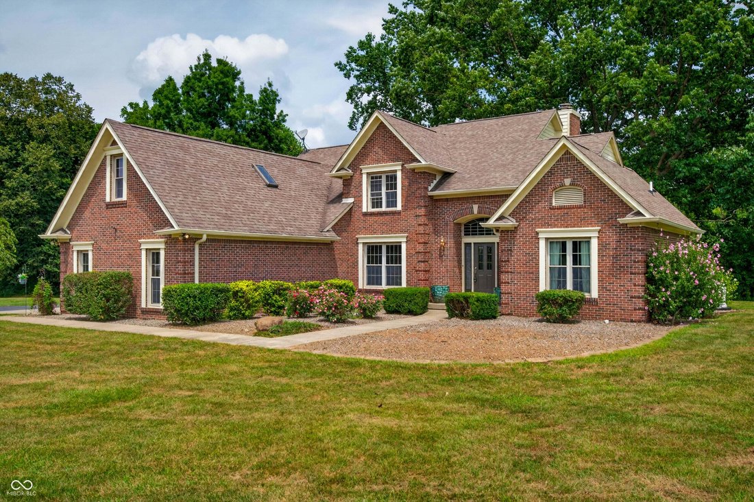 House in Trafalgar, Indiana, United States 2 - 18568517