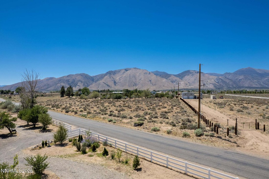House in Smith Valley, Nevada, United States 3 - 18568749
