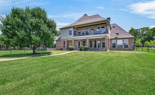House in Gun Barrel City, Texas, United States 1