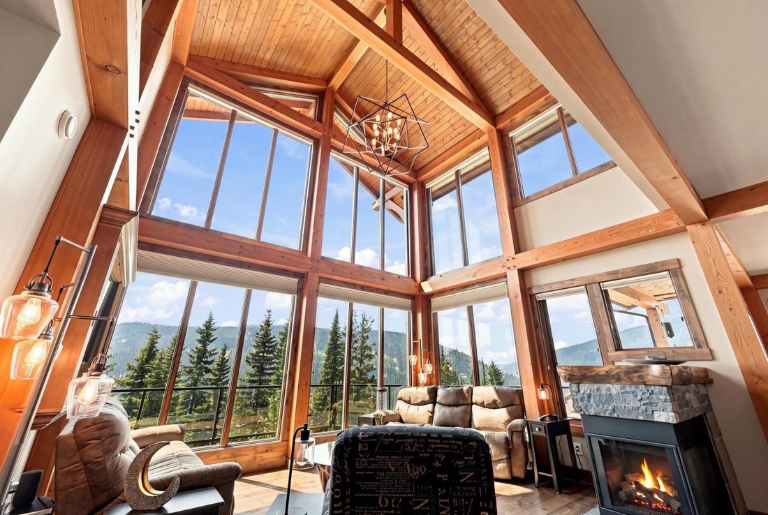 House in Sun Peaks, British Columbia, Canada 4 - 18570970
