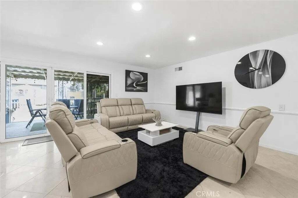 House in Orange, California, United States 5 - 18570740