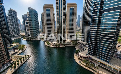 Apartment in JLT / Jumeirah Lakes Towers, Dubai, United Arab Emirates 1