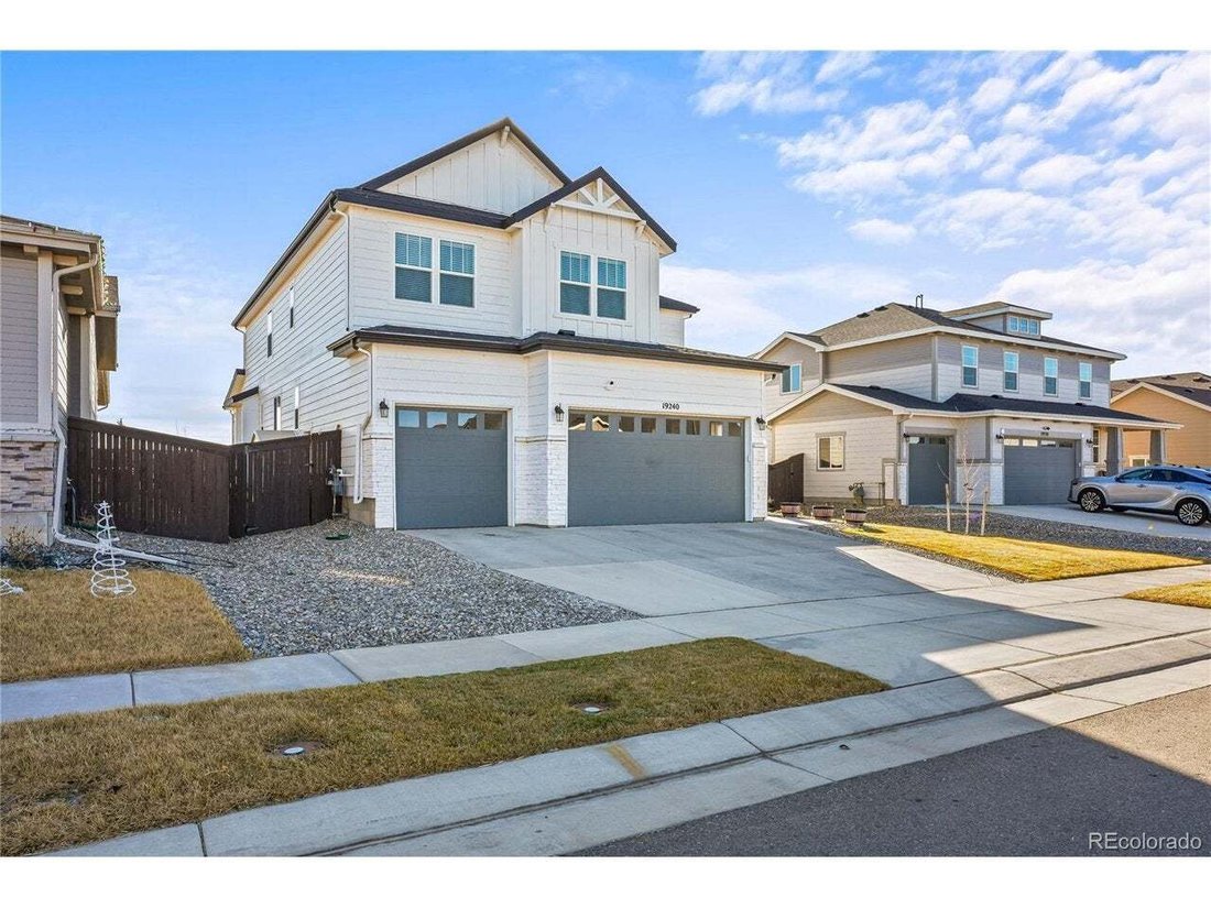 House in Commerce City, Colorado, United States 2 - 18569054
