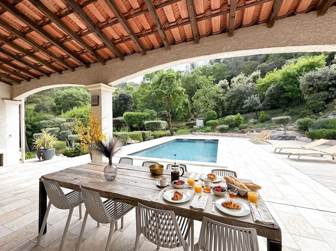 House in Hameau, Simiane-Collongue, France 1 - 17892052