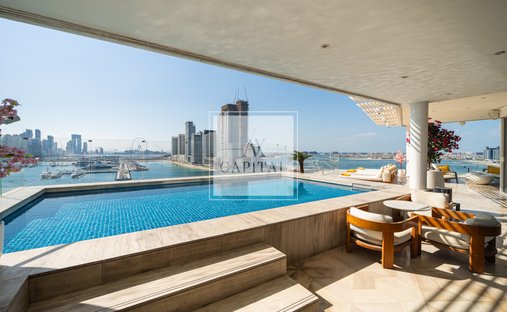 Apartment in Umm Suqeim, Dubai, United Arab Emirates 1