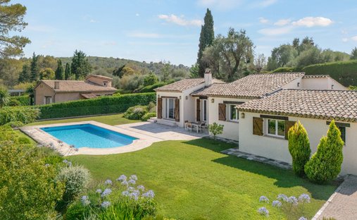 Villa in Tourrettes-sur-Loup, Provence-Alpes-Côte d'Azur, France 1