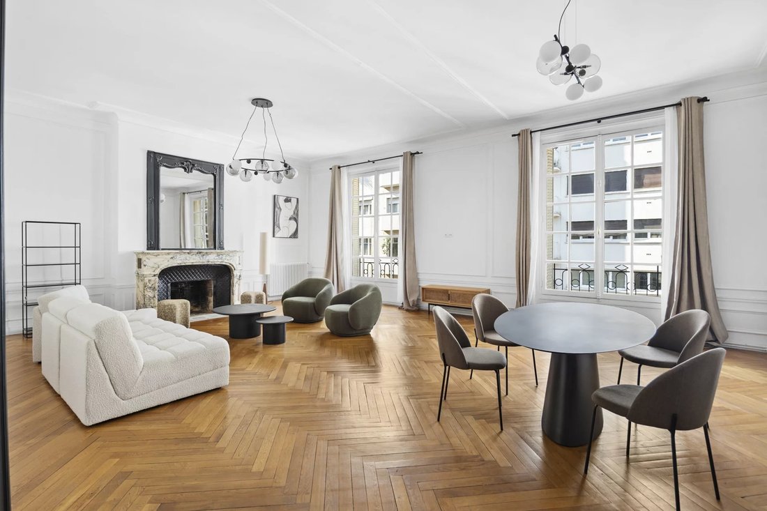 Apartment in Muette Sud, Paris 16e Arrondissement, Paris 1 - 18573412